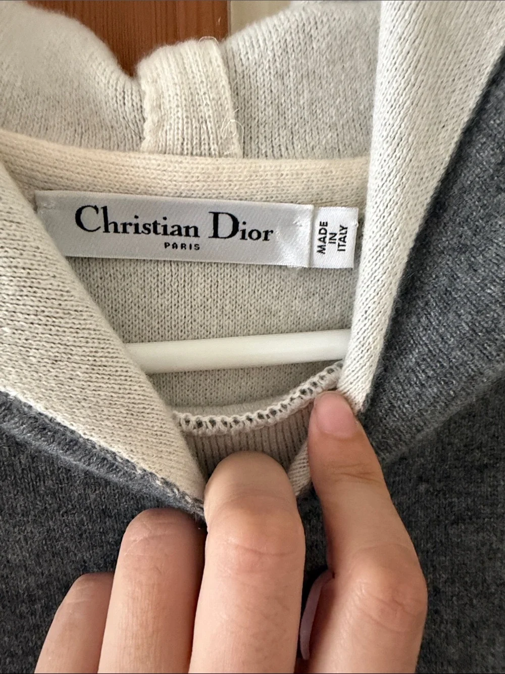 Authentic Christian Dior J'ADIOR 8' Hooded Cashmere Sweater  Size 6